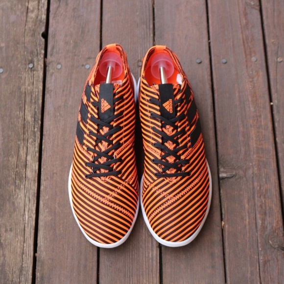 Adidas Men's Size 11 Soccer NEMEZIZ 17.4 Shoes - Picture 8 of 8